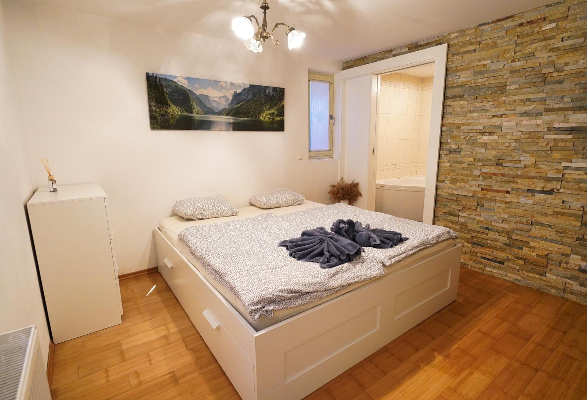 Apartment Mojstrovka With Terrace In City Center Kranjska Gora Kültér fotó