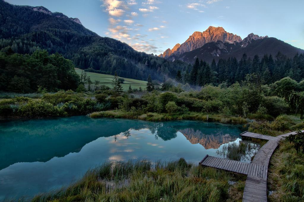 Apartment Mojstrovka With Terrace In City Center Kranjska Gora Szoba fotó
